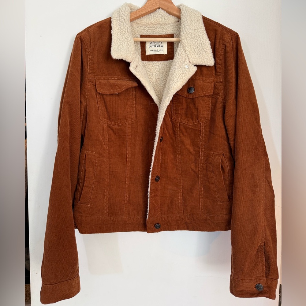 Women's Brown Corduroy Sherpa-Lined Jacket